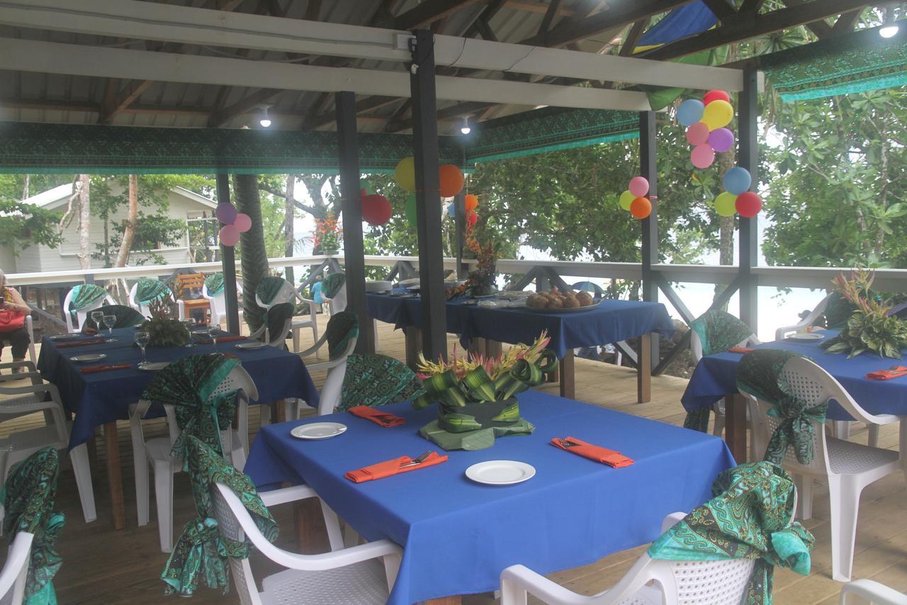 Evis Resort At Nggatirana Island Halisi Экстерьер фото